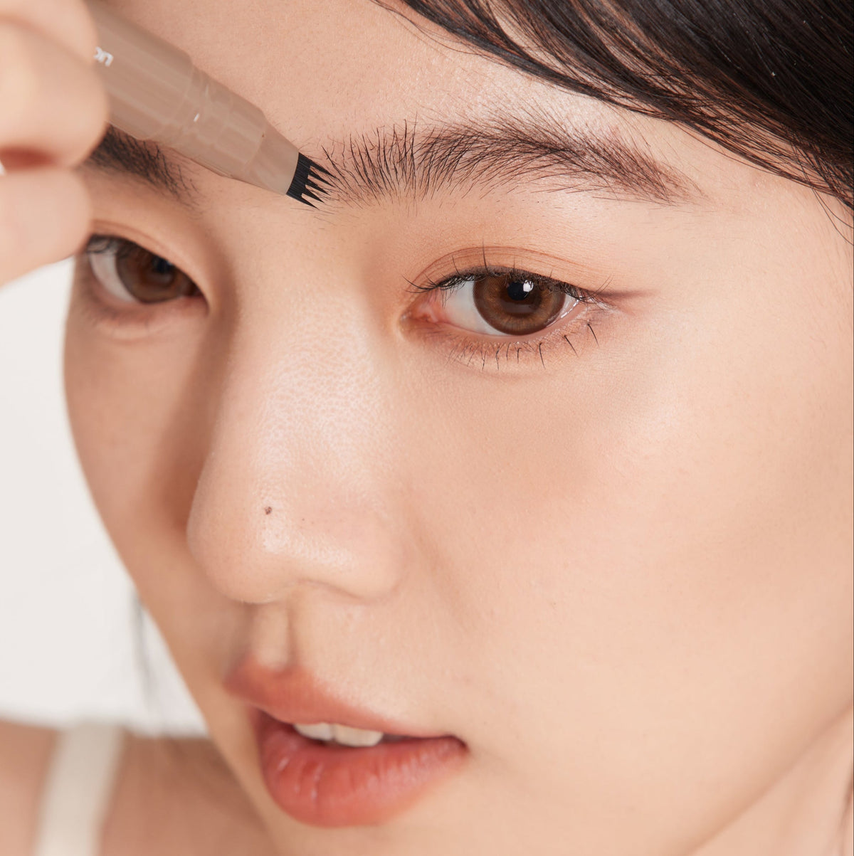 Liquid Eyebrow Pen - 2 Options