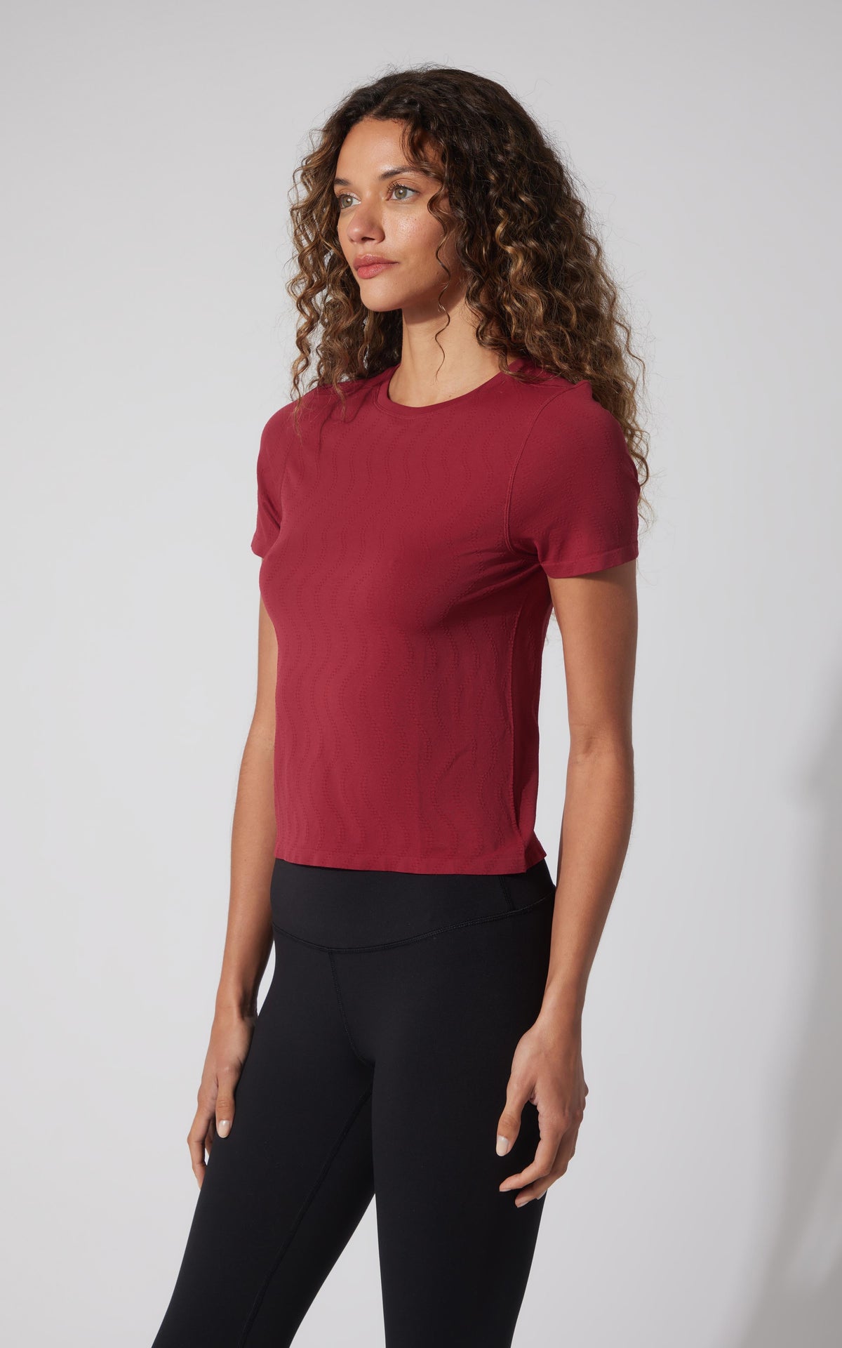 90 Degree by Reflex Seamless Crew Neck Patterned Short Sleeve Top