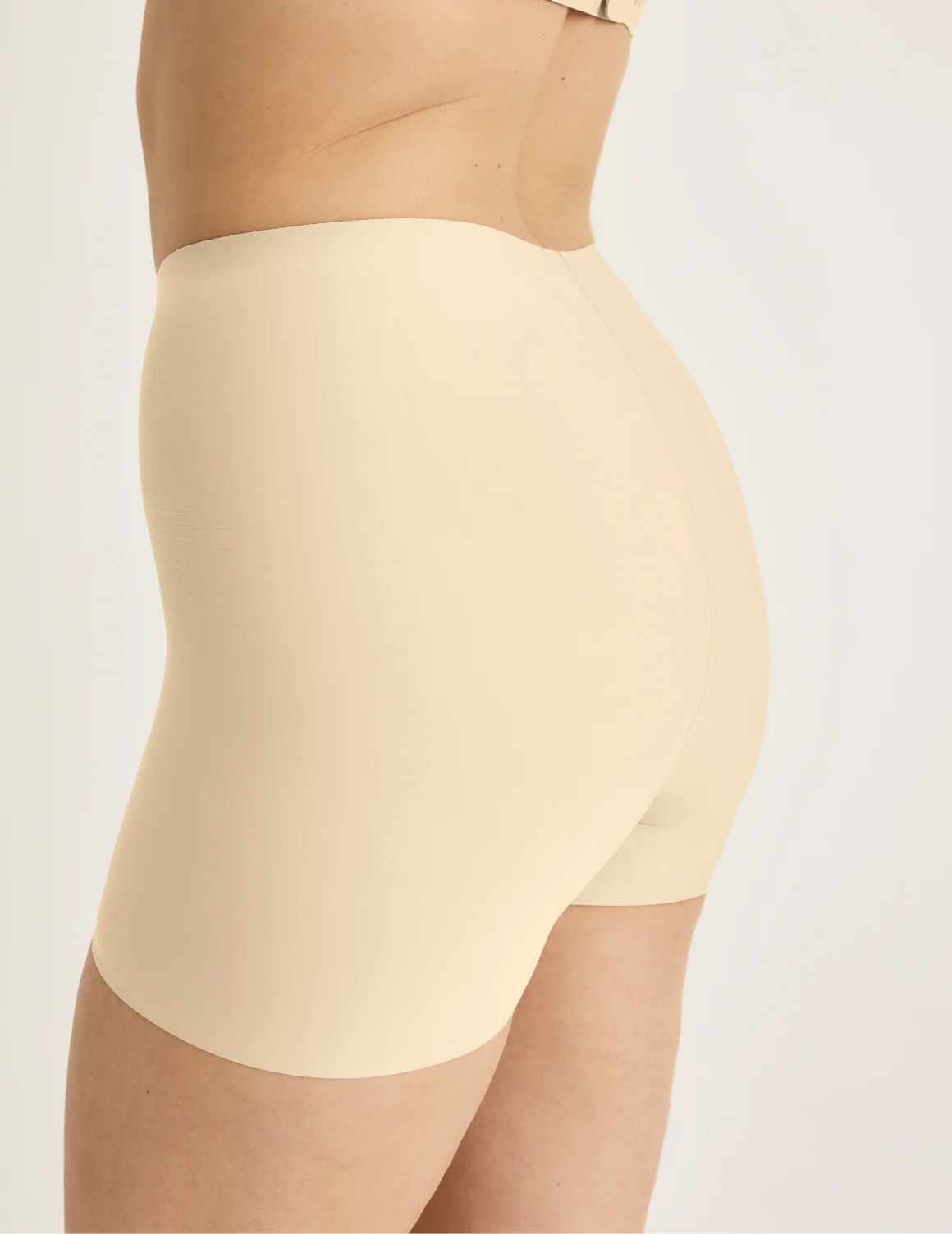 Shortie Thigh Saver® 4”