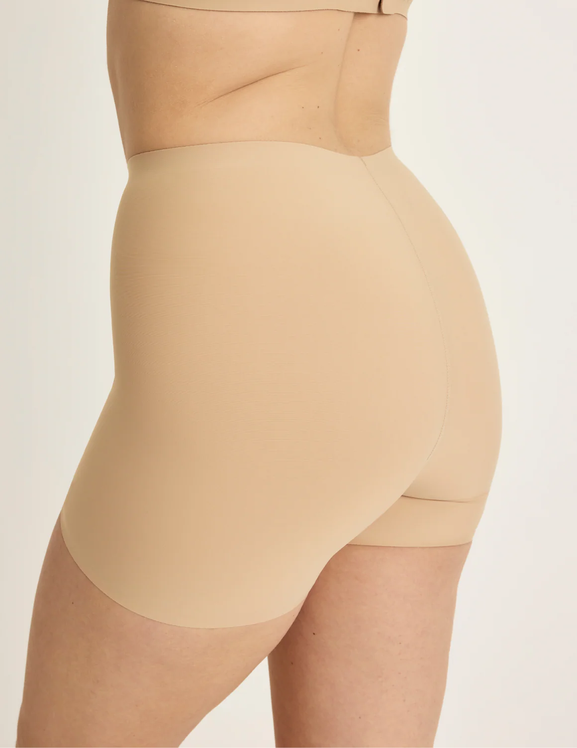 Shortie Thigh Saver® 4”