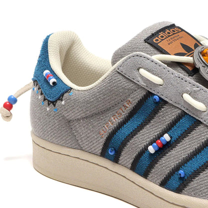 adidas Men's Superstar Laceless Sneakers