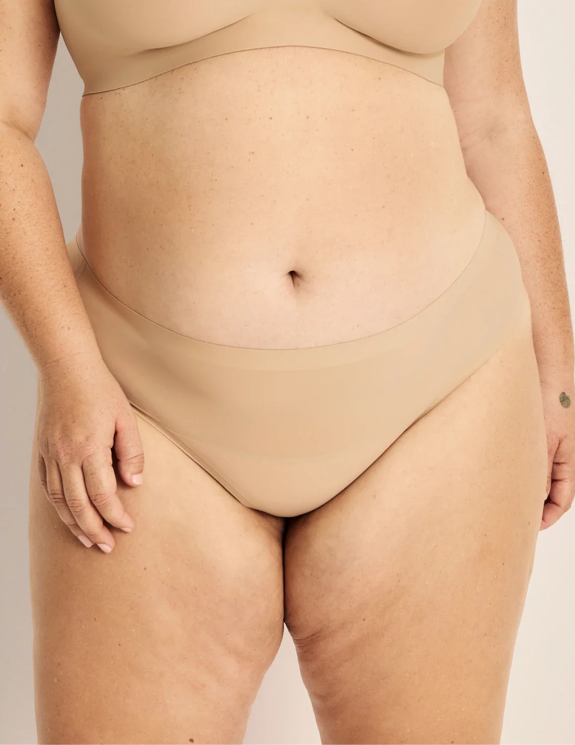 Light Leakproof No-Show Thong