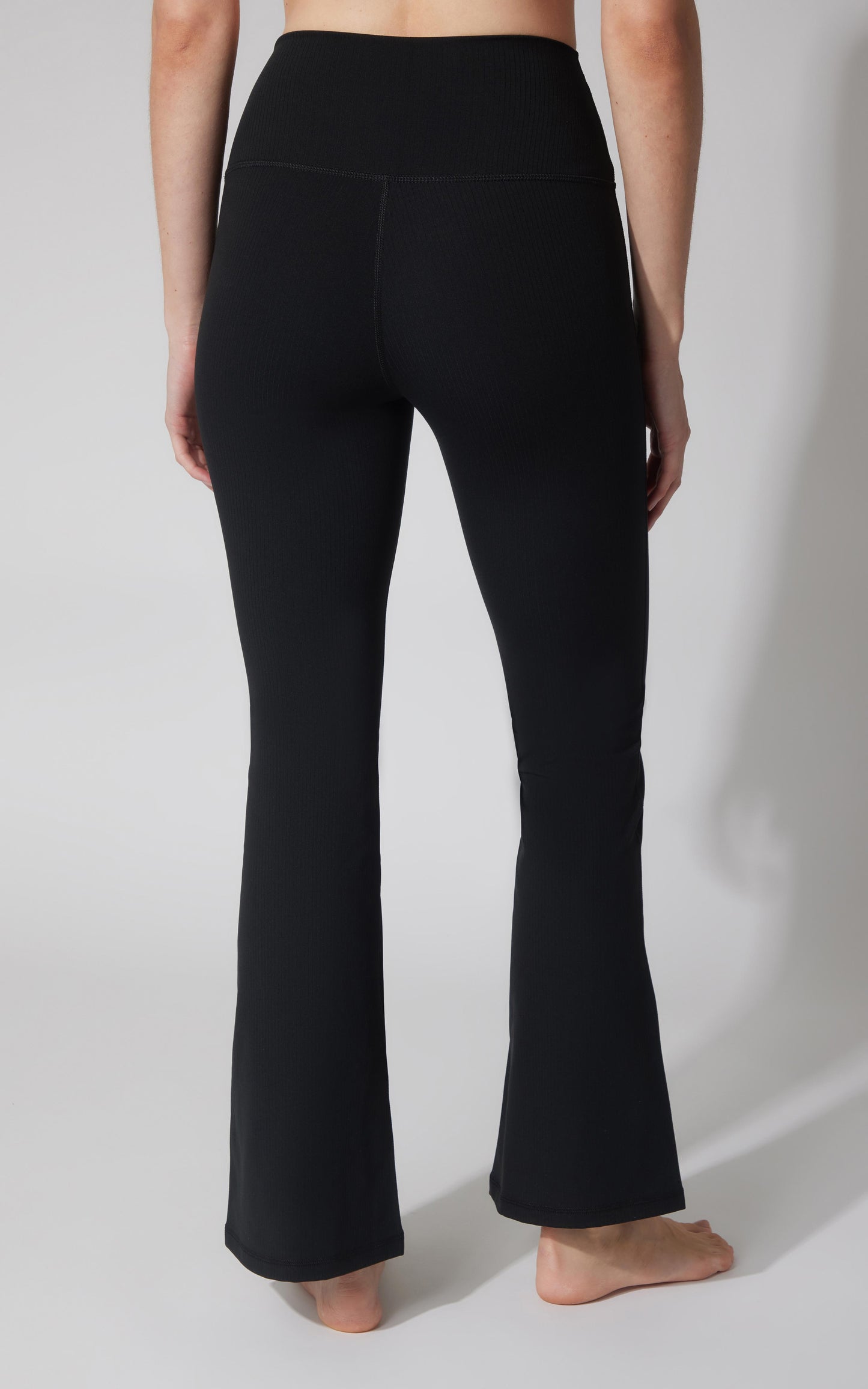 90 Degree by Reflex Felix Ribbed Elastic Free Waist 7/8 Flare Leg Pant