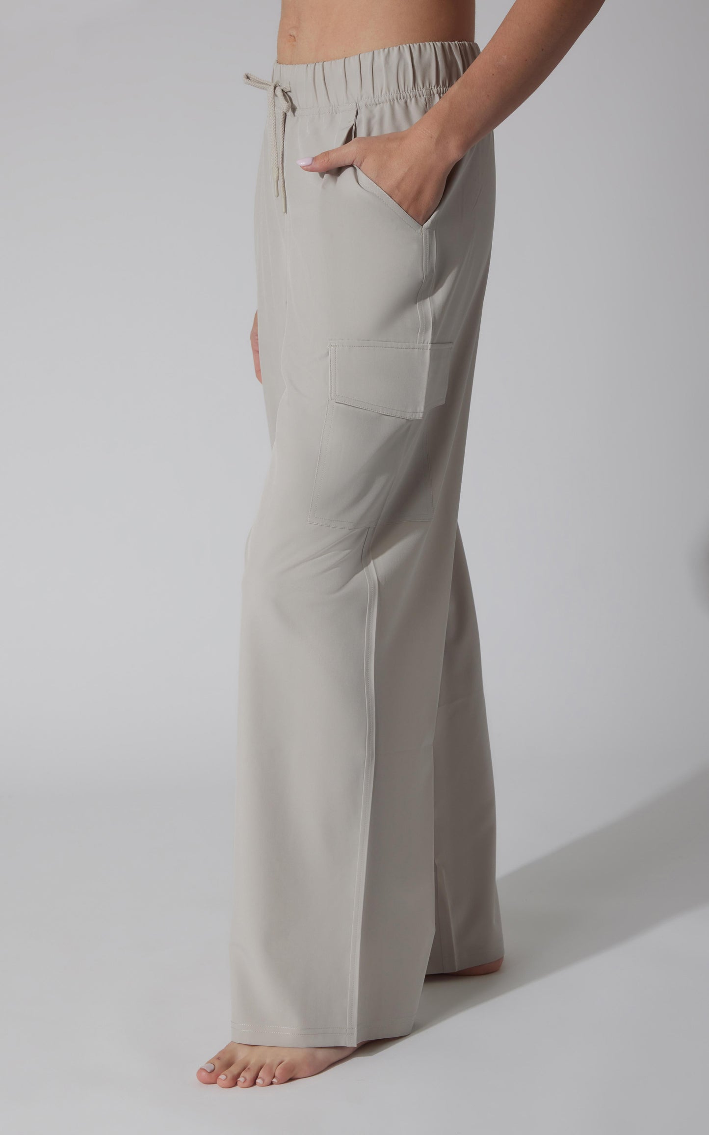 90 Degree by Reflex Lightstreme Wide Leg Cargo Pocket Pant