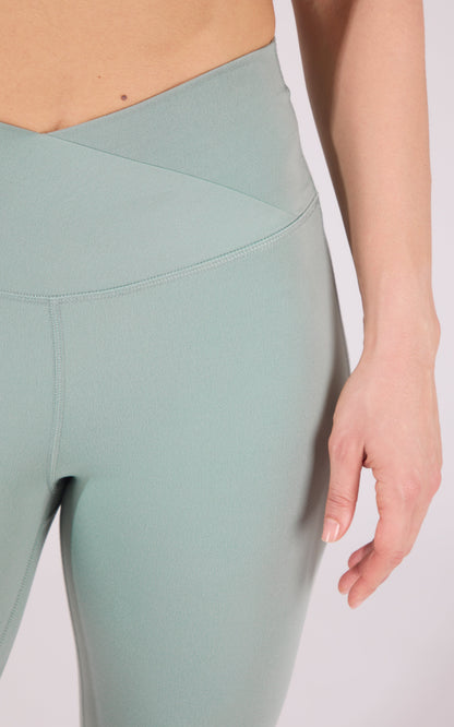 90 Degree by Reflex Lux Madison Crossover Elastic Free Waist 31 1/2 inch Flare Leg Pant