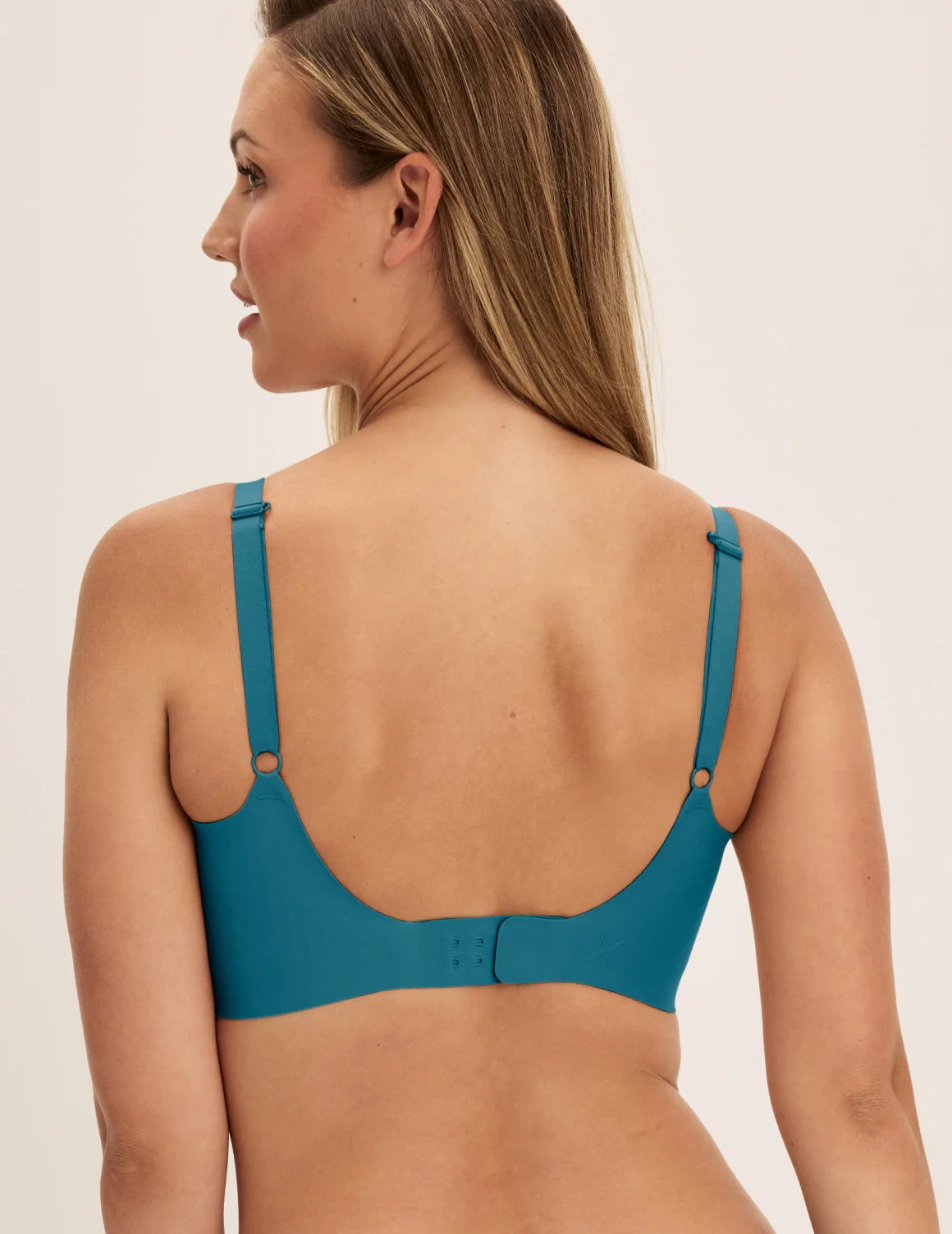 Revolution Scoop Bra - Last Call