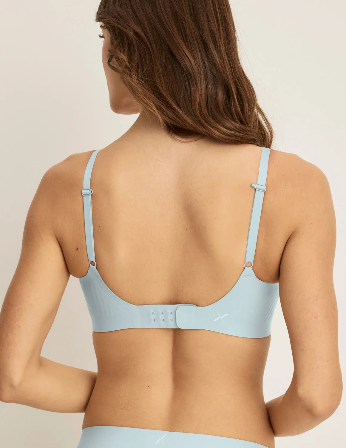 Revolution Scoop Bra
