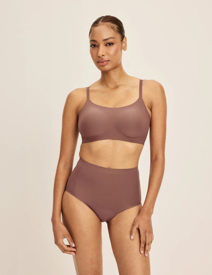 Revolution Scoop Bra