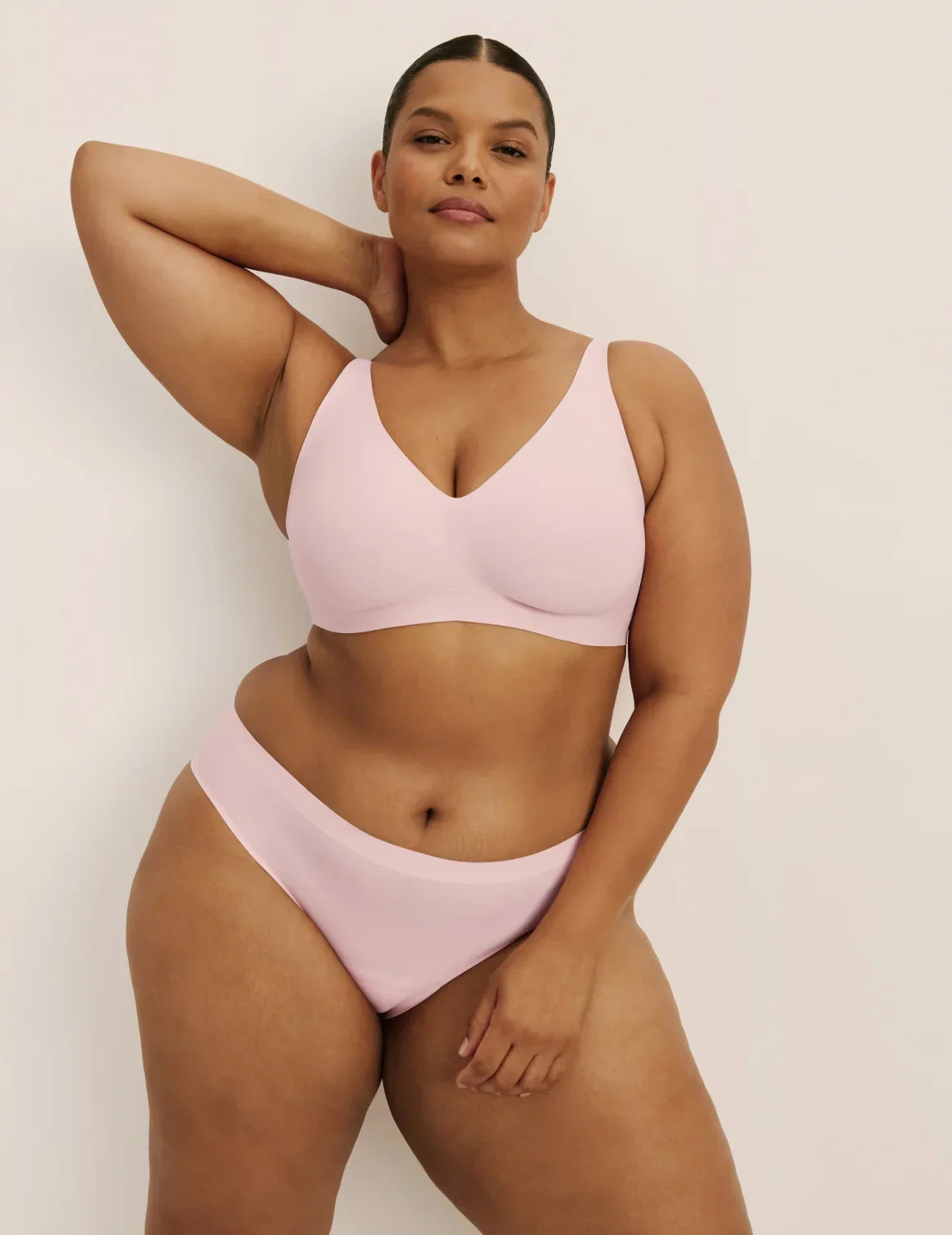 Revolution V-Neck Bra