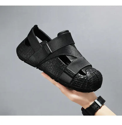 Summer Men's Outdoor Hollow Sandals Flat Bottom Non Slip Women's Garden Beach Breathable Soft Bottom Sneakers Large Sandals