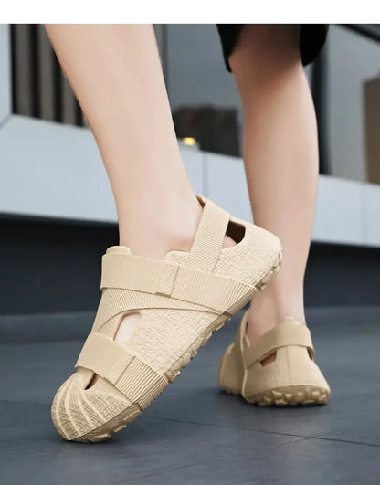 Summer Men's Outdoor Hollow Sandals Flat Bottom Non Slip Women's Garden Beach Breathable Soft Bottom Sneakers Large Sandals