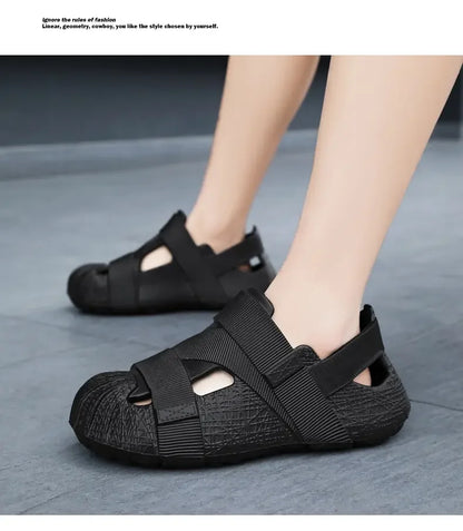 Summer Men's Outdoor Hollow Sandals Flat Bottom Non Slip Women's Garden Beach Breathable Soft Bottom Sneakers Large Sandals