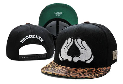 Classic Snapback Hat – Flat Bill Adjustable Baseball Cap