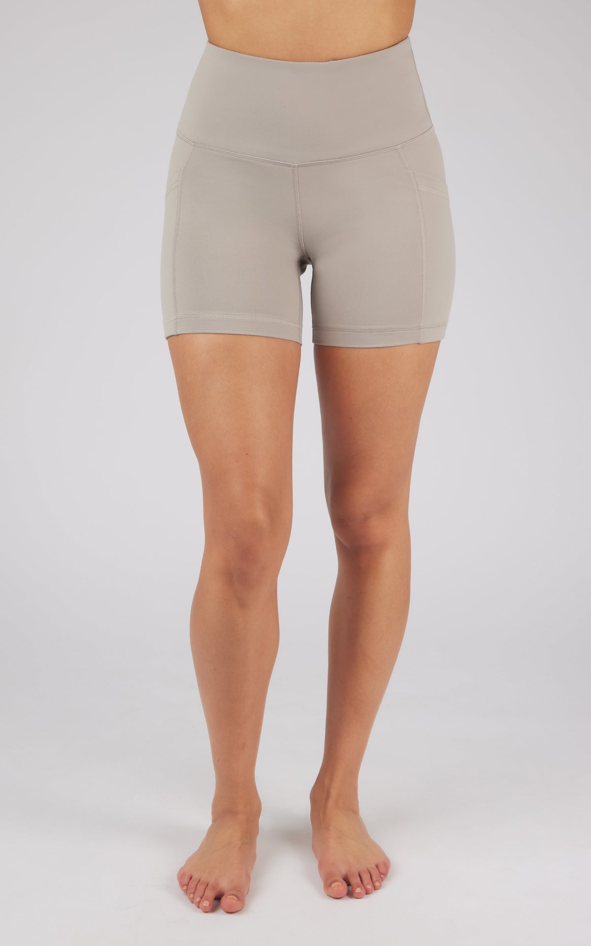90 Degree by Reflex Lux Tribeca 5" High Waist Side Pocket Bike Short