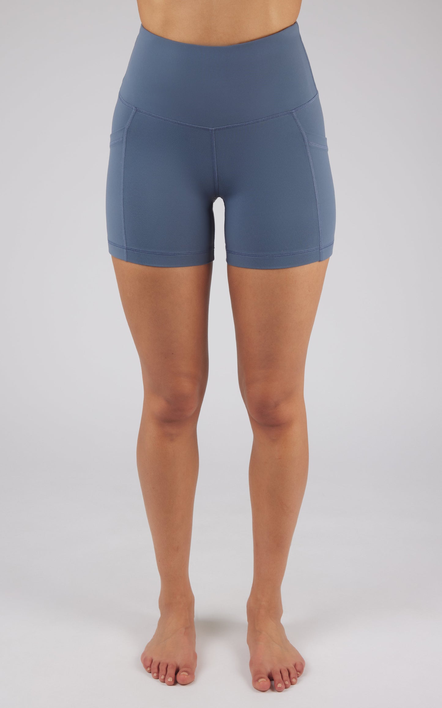 90 Degree by Reflex Lux Tribeca 5" High Waist Side Pocket Bike Short