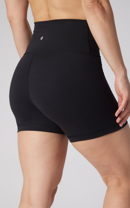90 Degree by Reflex 2 PK Lux 5" One Classic and One Pocketed Shorts