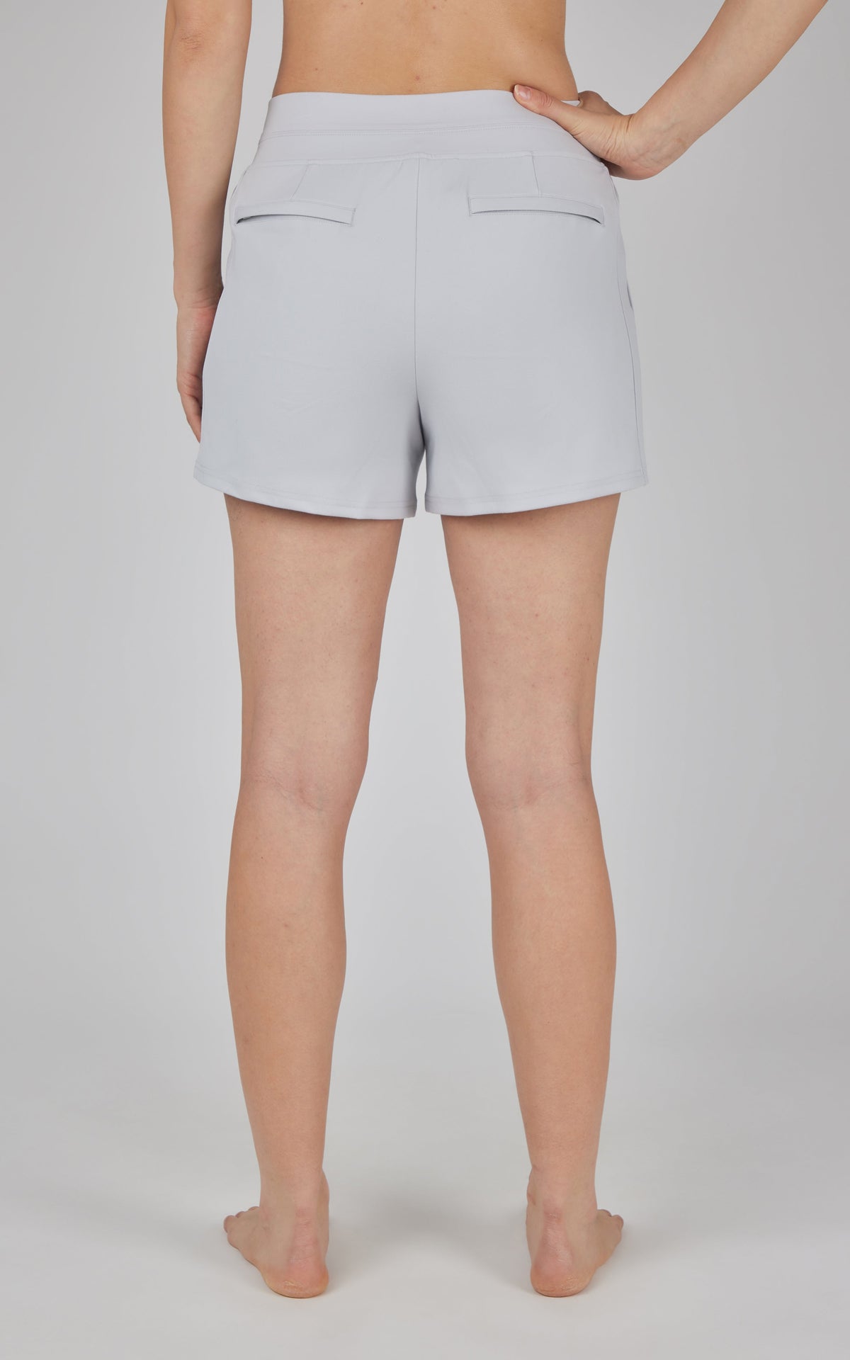90 Degree by Reflex Lux Clean Front Multi Pocket 4" Short