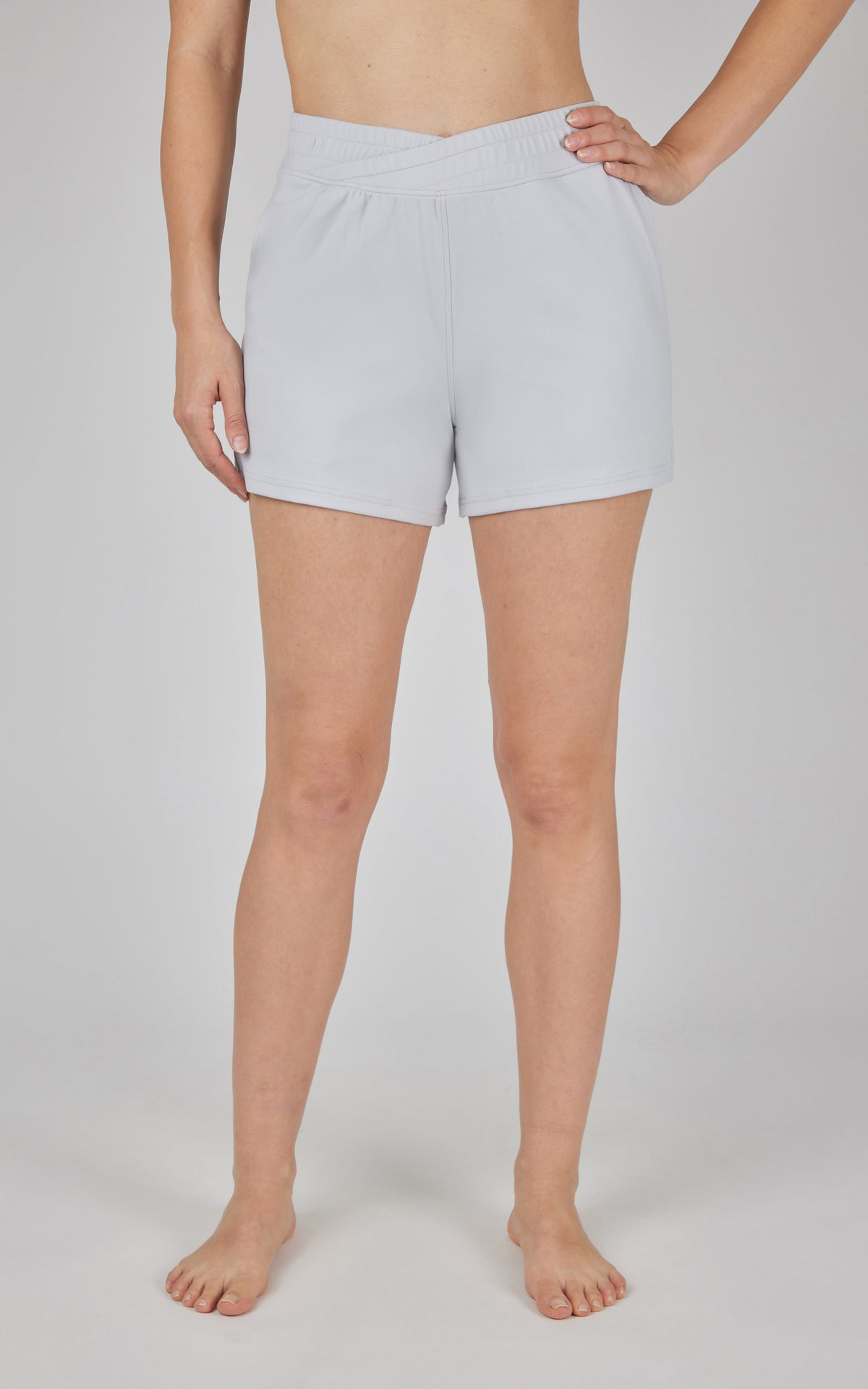 90 Degree by Reflex Lux Crossover Waistband 4" Side Pocket Short