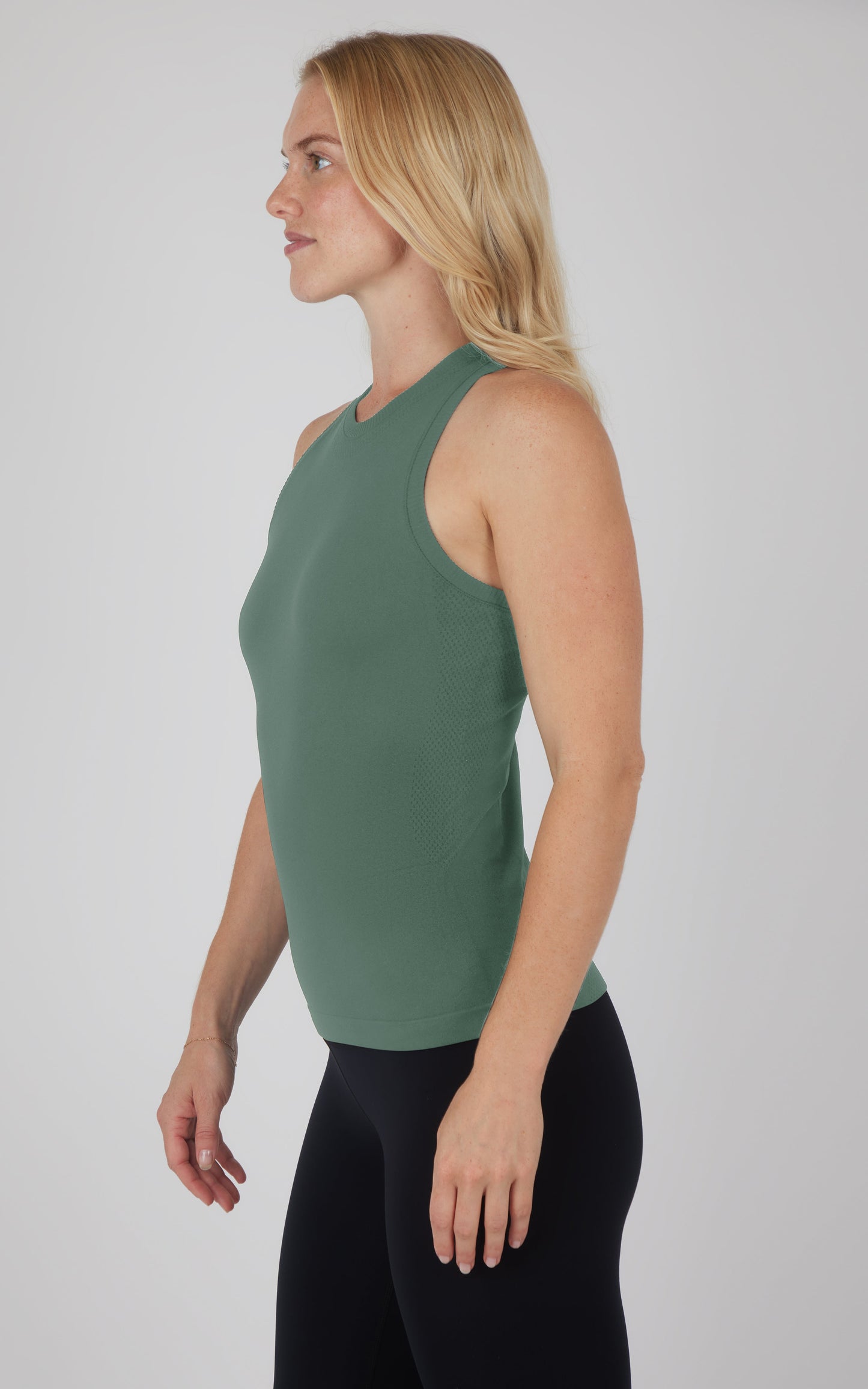 90 Degree by Reflex Seamless Competition Tank