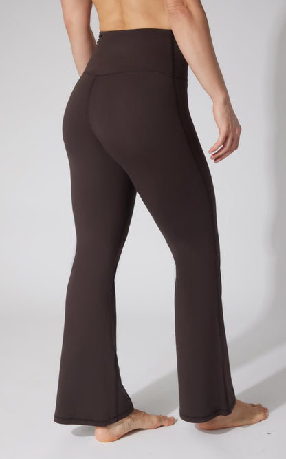 90 Degree by Reflex Lux Hudson Elastic Free V-Back 7/8 Flare Pant