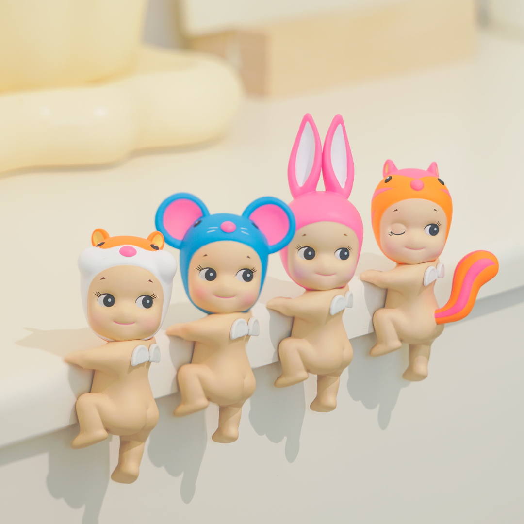 Blind Box Hippers Looking Back (1pc or 12pcs)