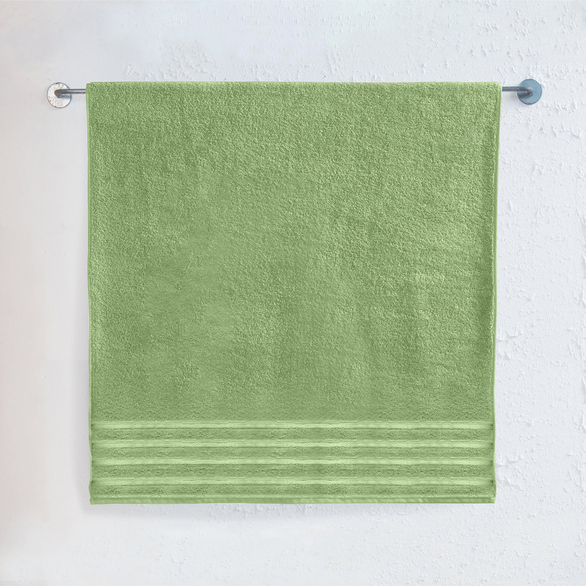 Elegant Comfort 1-Piece Premium Turkish Cotton 4 Lines Stripe Jumbo Towel, 35x 70 inch