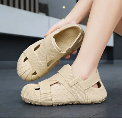 Summer Men's Outdoor Hollow Sandals Flat Bottom Non Slip Women's Garden Beach Breathable Soft Bottom Sneakers Large Sandals