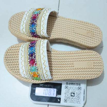 2026 New Summer Women Slippers Beach Fashion Sandals Ethnic Style Round Toe Casual Comfortable Flat Slippers Women Big Size 43