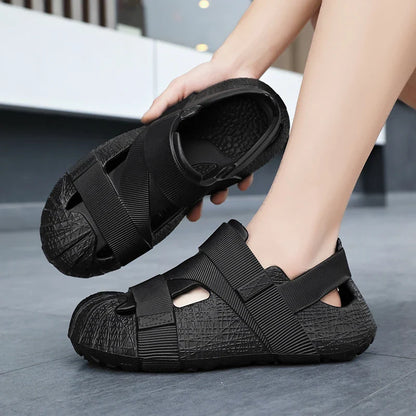 Summer Men's Outdoor Hollow Sandals Flat Bottom Non Slip Women's Garden Beach Breathable Soft Bottom Sneakers Large Sandals