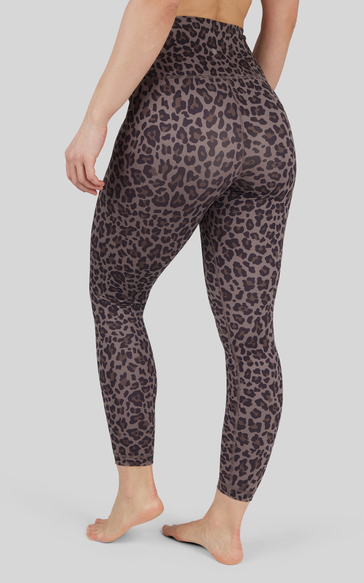 90 Degree by Reflex Lux Leopard Ankle Legging