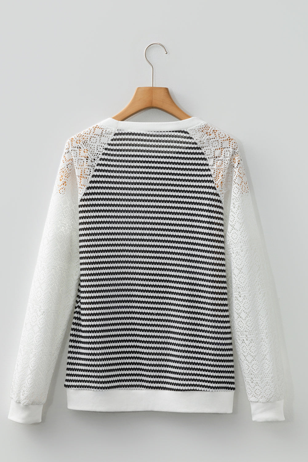 Threaded Pear Taylor Hollowed Lace Patchwork Long Sleeve Top