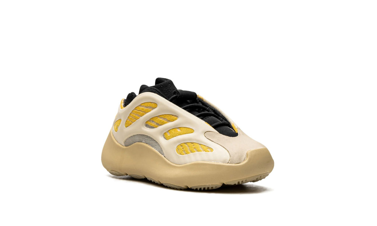 adidas Infants Yeezy 700 V3 Sneakers