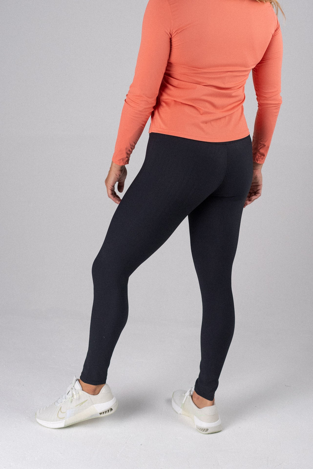 Dynamic Devoted Lite Legging