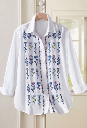 Women’s Simple Floral Print Long-Sleeve Shirt | Elegant Minimalist Floral Blouse | Casual Button-Down Nature-Inspired Top | Sophisticated "High-Sense" Floral Shirt for Women | 2026 Spring Collection
