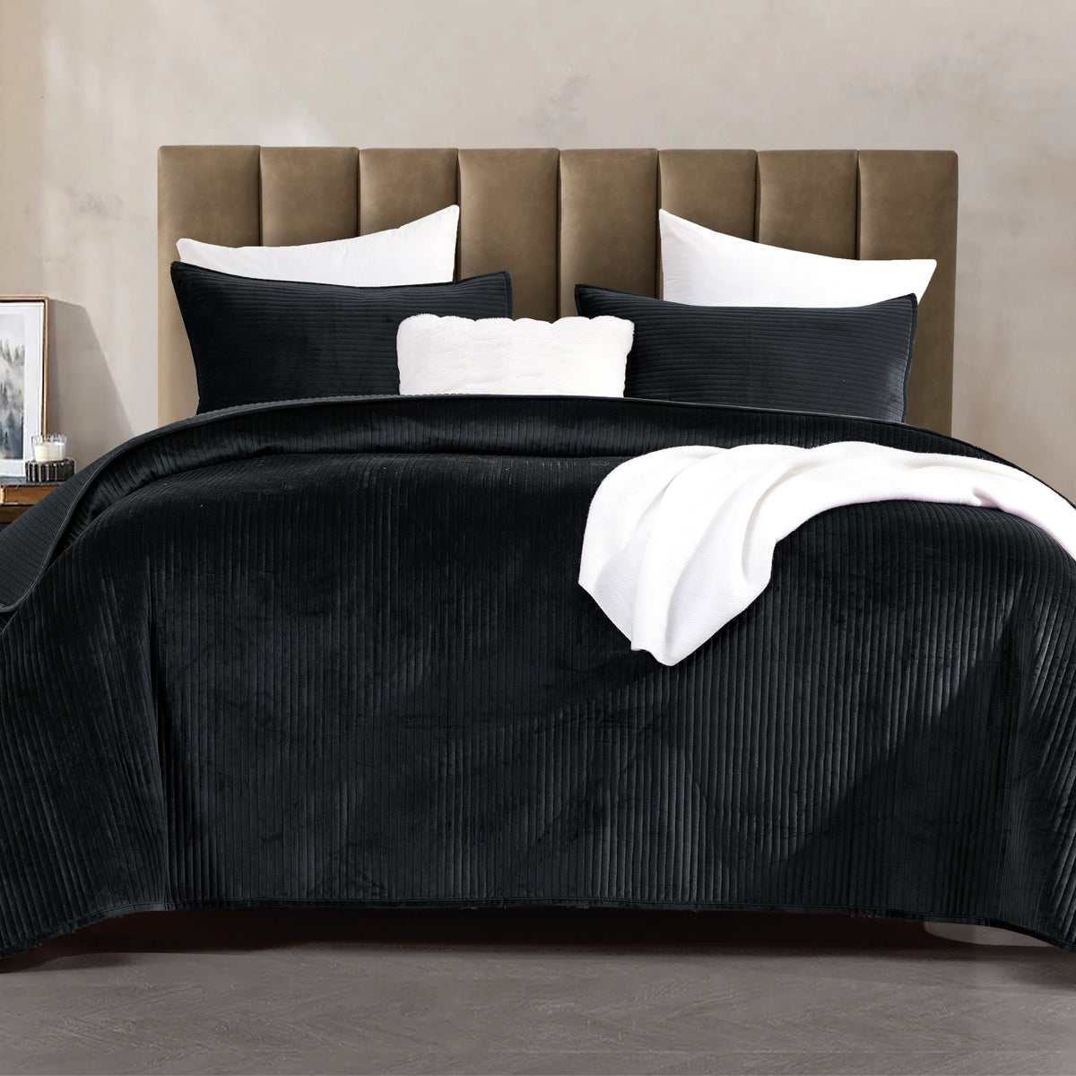 Elegant Comfort 3-Piece Velvet Corduroy Stripe Quilted Bedspread Coverlet Set