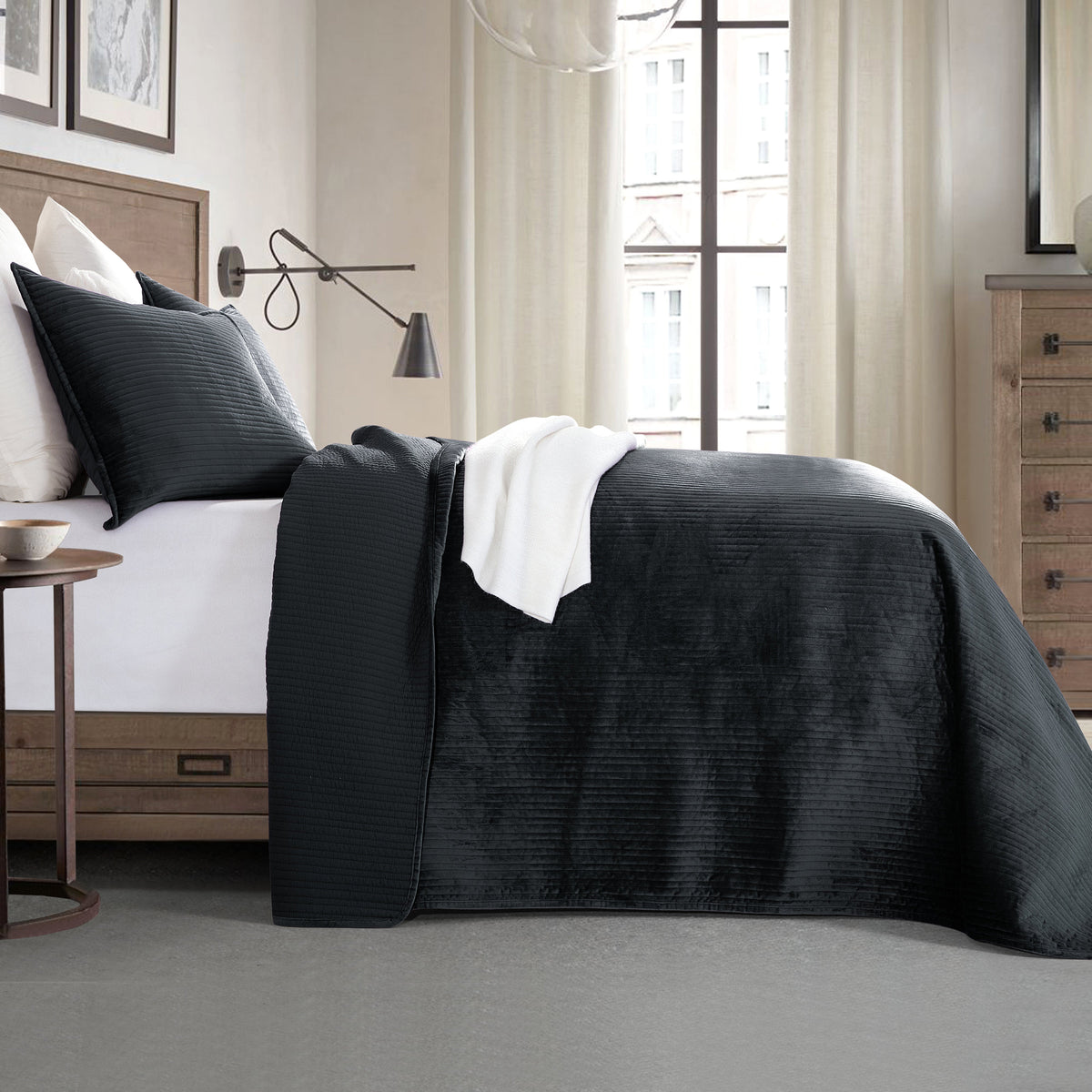 Elegant Comfort 3-Piece Velvet Corduroy Stripe Quilted Bedspread Coverlet Set