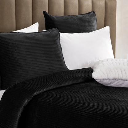Elegant Comfort 3-Piece Velvet Corduroy Stripe Quilted Bedspread Coverlet Set