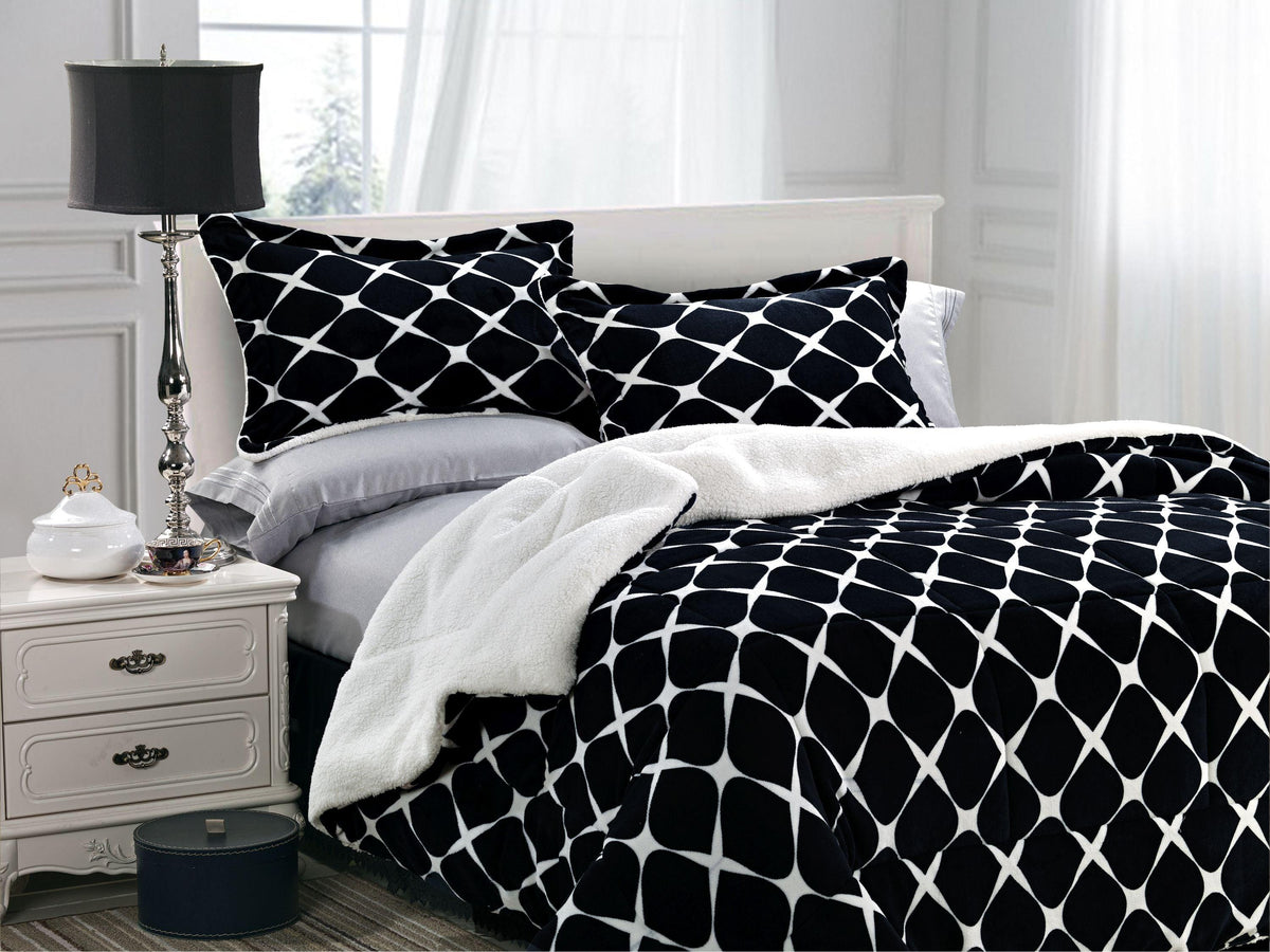 Elegant Comfort 3-Piece Micro-Suede Reversible Sherpa - Bloomingdale Pattern Comforter Set