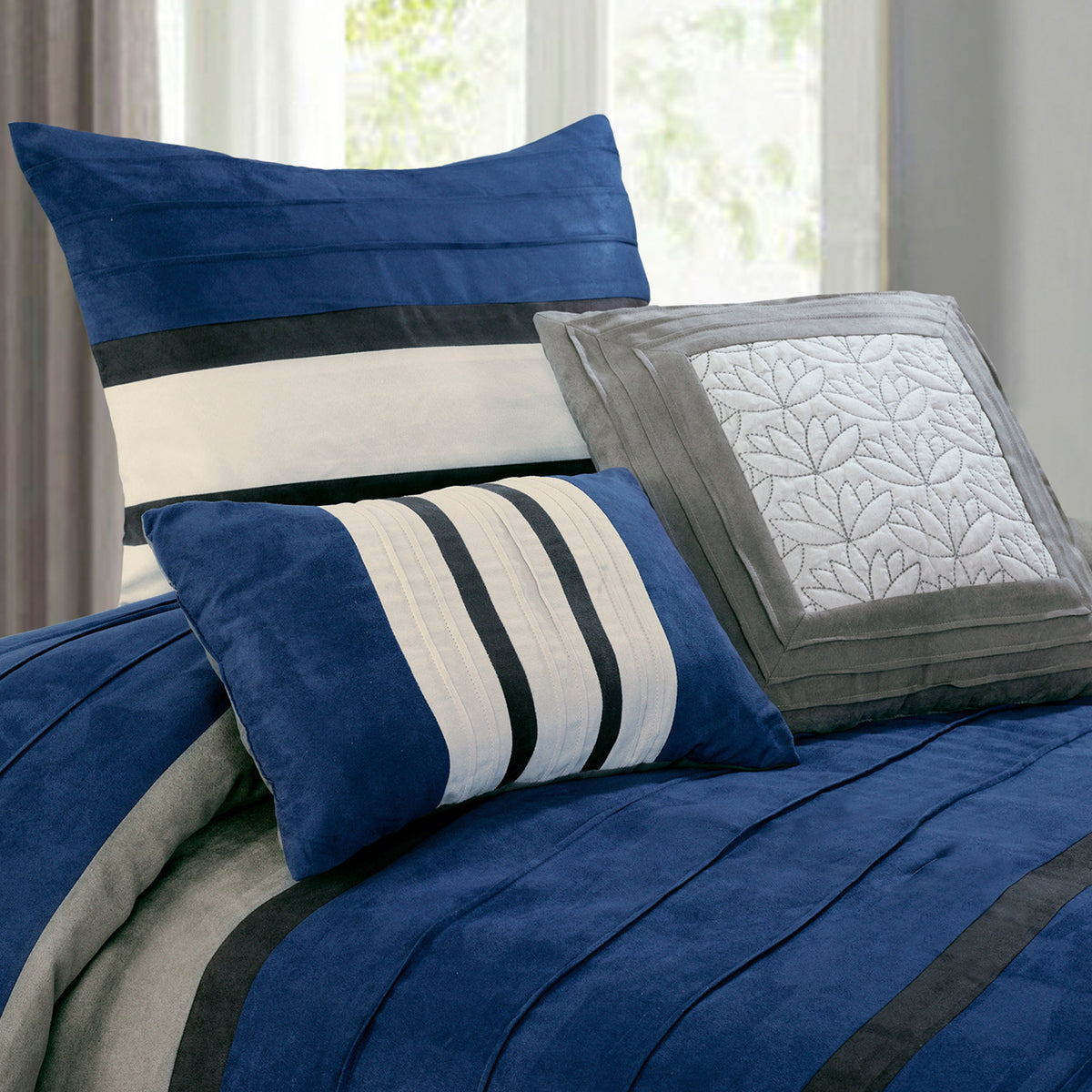 Elegant Comfort 12-Piece Cirena Micro suede Comforter Set, Includes 6-Piece Sheet Set with Double Sided Storage Pockets