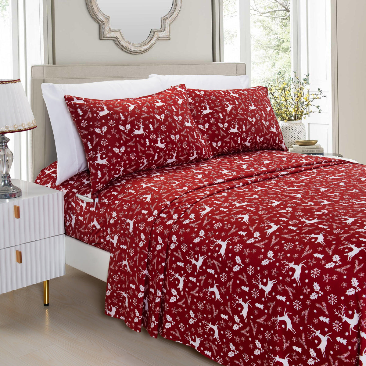 Elegant Comfort 6-Piece Christmas & Holiday Sheet Set - Soft as a Hotel Premium Quality