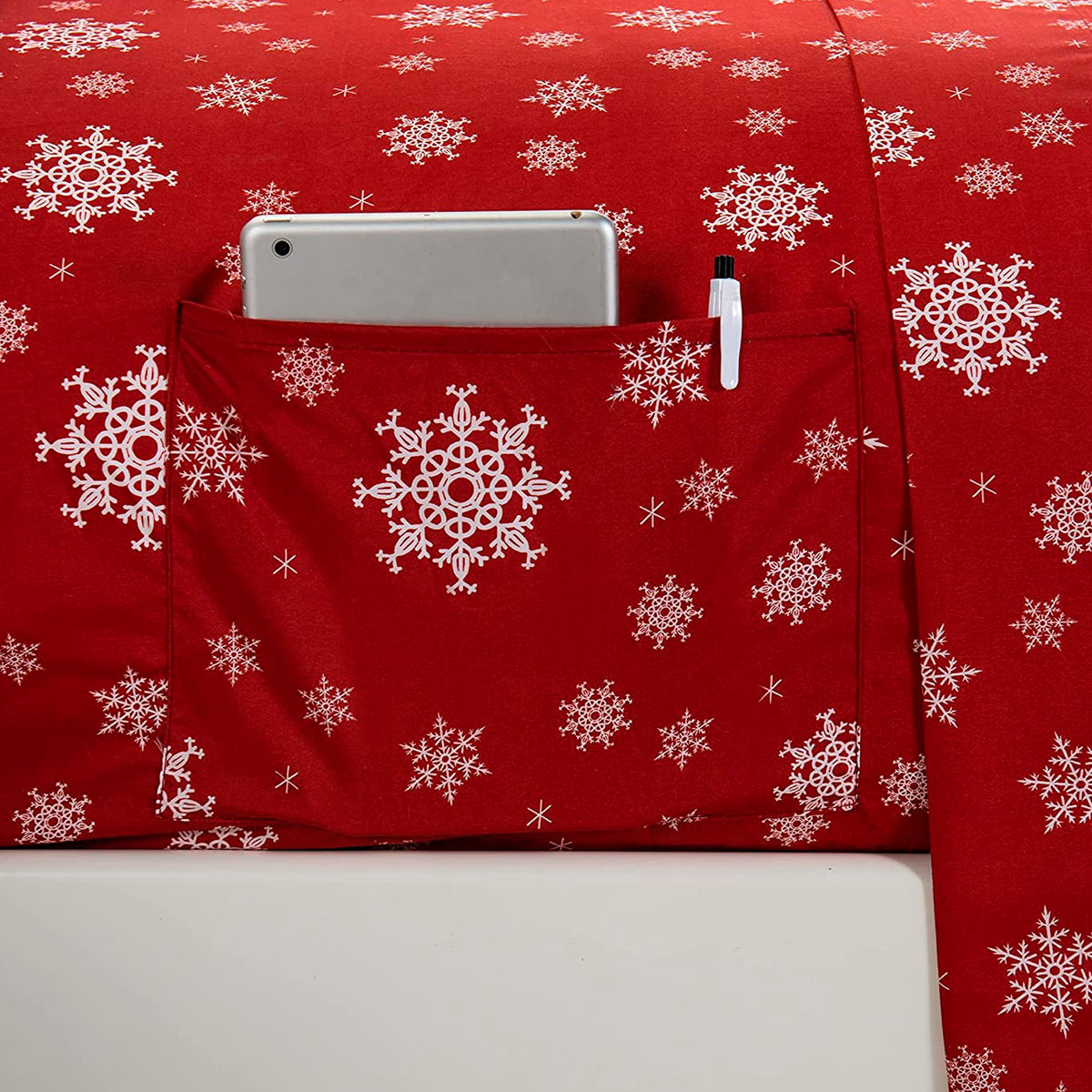 Elegant Comfort 6-Piece Christmas & Holiday Sheet Set - Soft as a Hotel Premium Quality