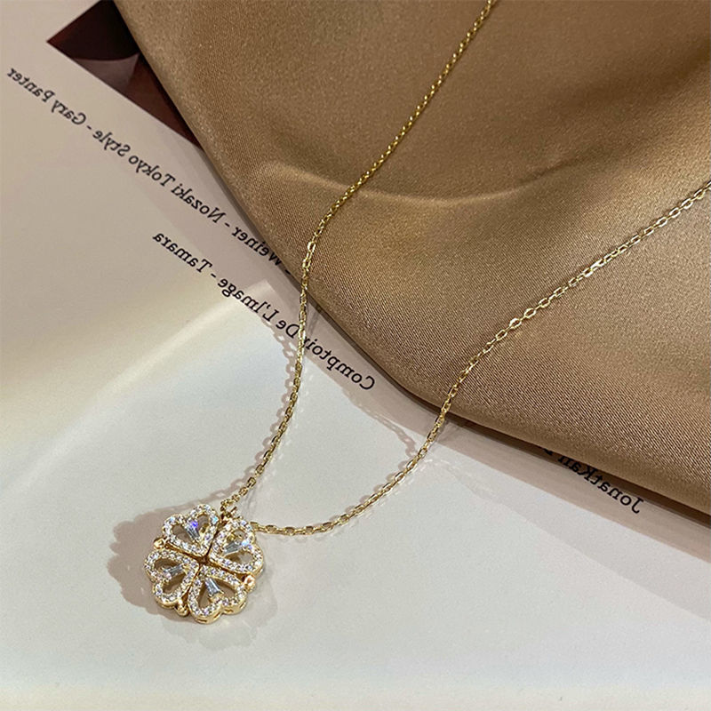 Magnetic Folding Heart-Shaped Clover Necklace | 2-in-1 Four-Leaf Clover & Heart Pendant | High-Sense Love Clavicle Chain | Trendy Openable Heart Choker Gift | 2026 High-Fashion Transformative Women’s Jewelry