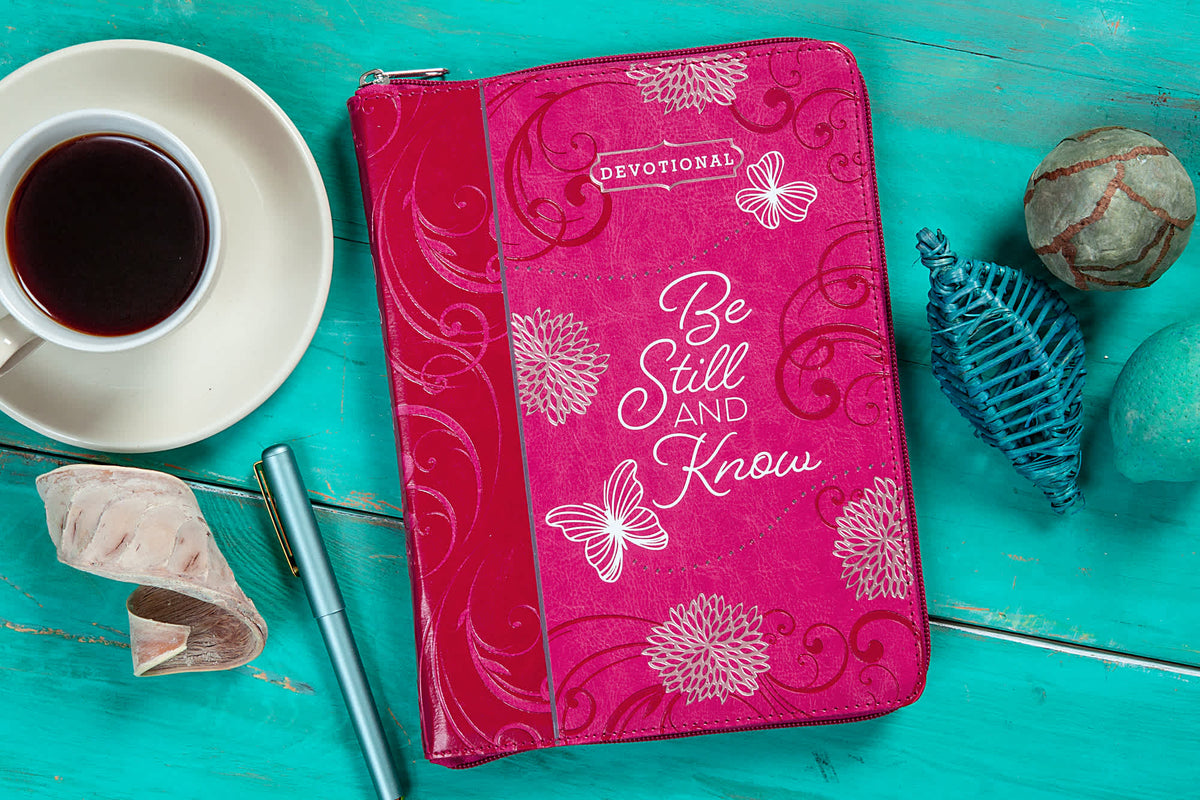 Be Still and Know (Zippered Devotional)