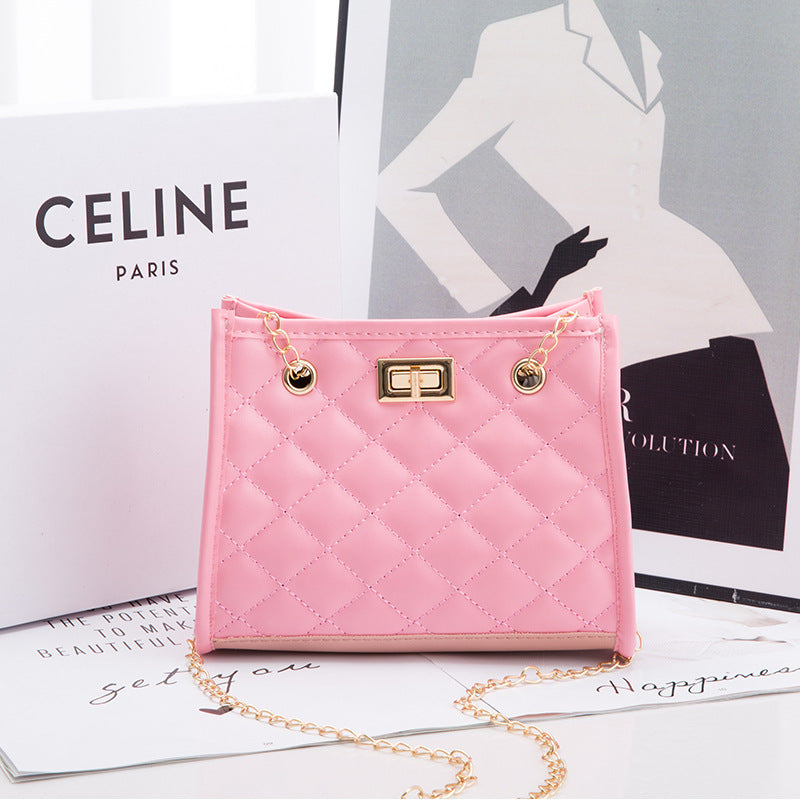 Women’s Mini Chain Shoulder Bag | Luxury Small Square Crossbody Bag | Trendy Designer Petite Handbag | Elegant Metallic Chain Mini Purse for Evening & Casual Wear
