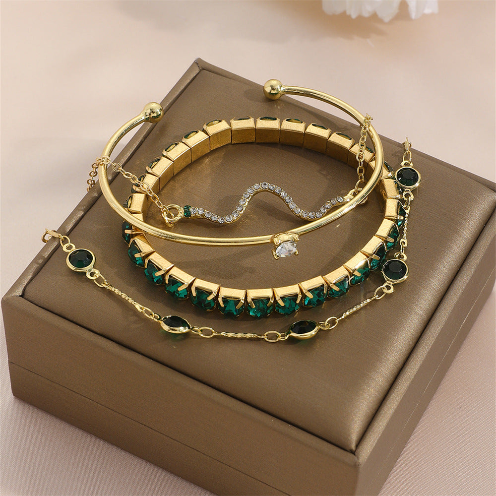 Women’s 4Pcs Green Grandmother Diamond Bracelet Set | High-Sense Emerald Stretch Bracelet Suit | Trendy Minimalist Multi-Layer Jewelry | Luxury-Label Statuesque Evening Accessories | 2026 High-Fashion Radiant Wristwear