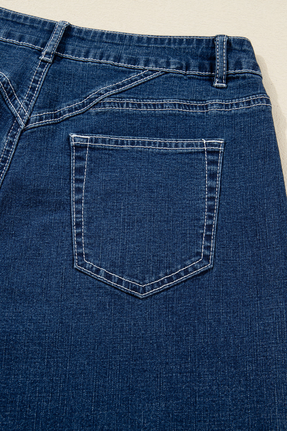 Threaded Pear Daria Detail Loose Cuffed Jeans