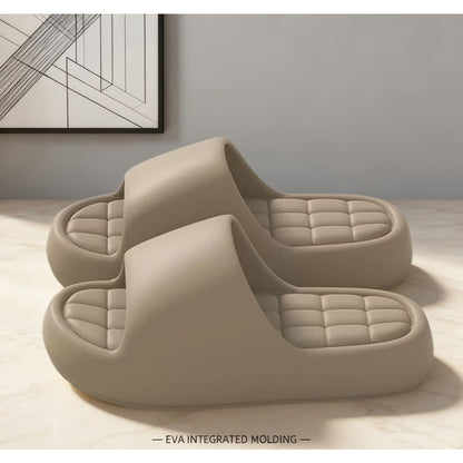 Cushioned Grid Insole House Slippers
