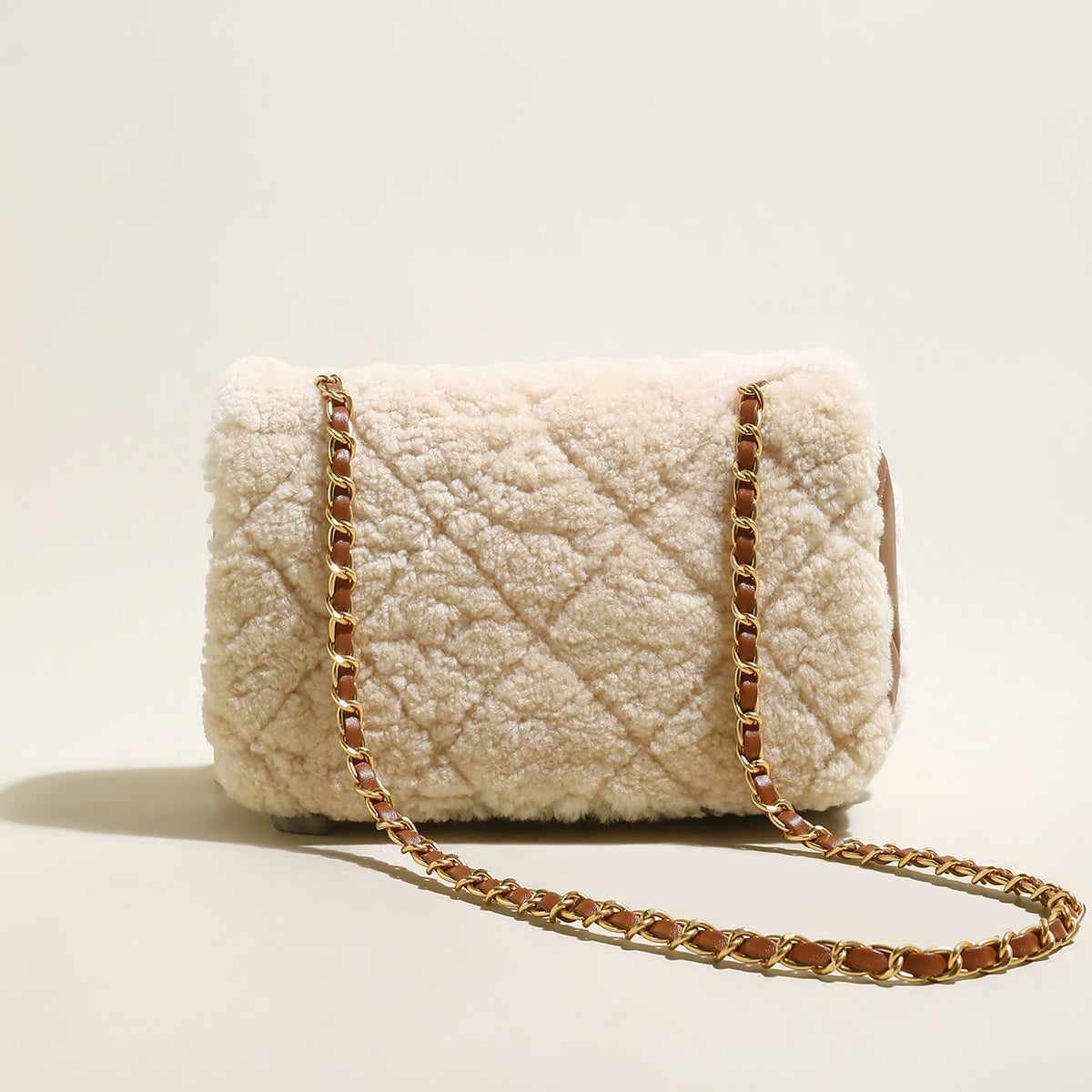 Winterthur Glam Shoulder Bag