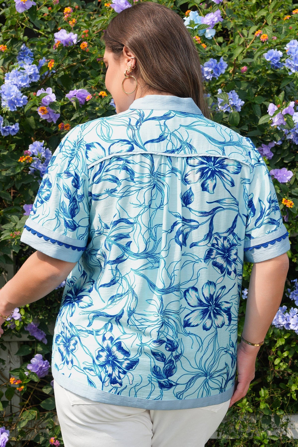 Threaded Pear Aylin Floral Short Sleeve PLUS Blouse