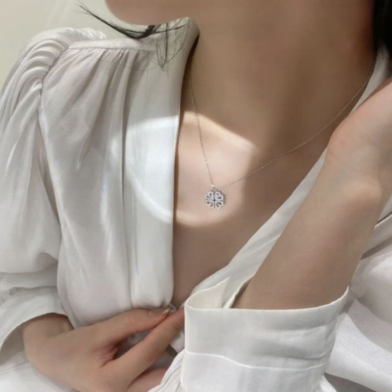 Magnetic Folding Heart-Shaped Clover Necklace | 2-in-1 Four-Leaf Clover & Heart Pendant | High-Sense Love Clavicle Chain | Trendy Openable Heart Choker Gift | 2026 High-Fashion Transformative Women’s Jewelry
